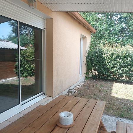 Location 4-6 Personnes Grayan-et-l'Hopital Exterior foto