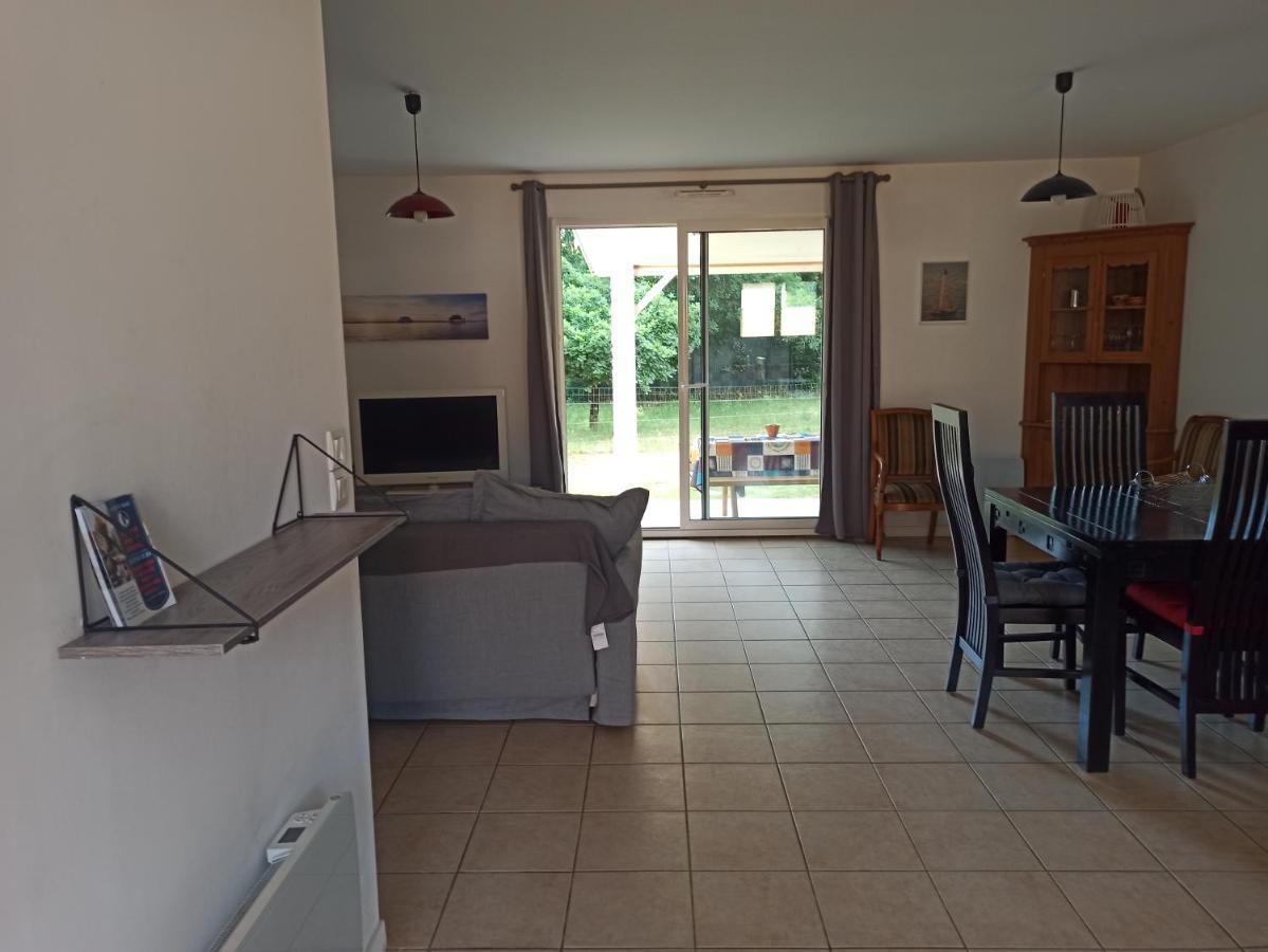 Location 4-6 Personnes Grayan-et-l'Hopital Exterior foto