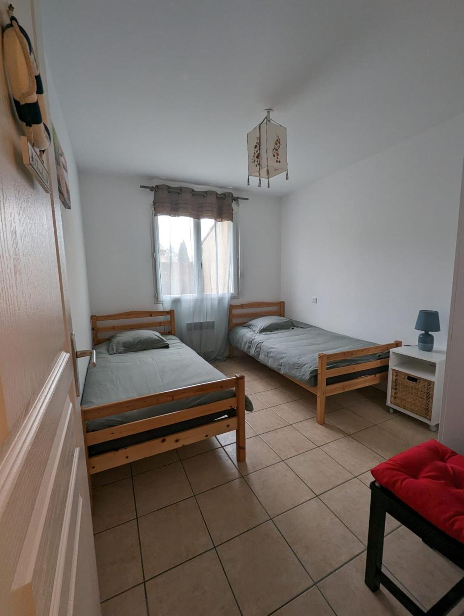 Location 4-6 Personnes Grayan-et-l'Hopital Exterior foto